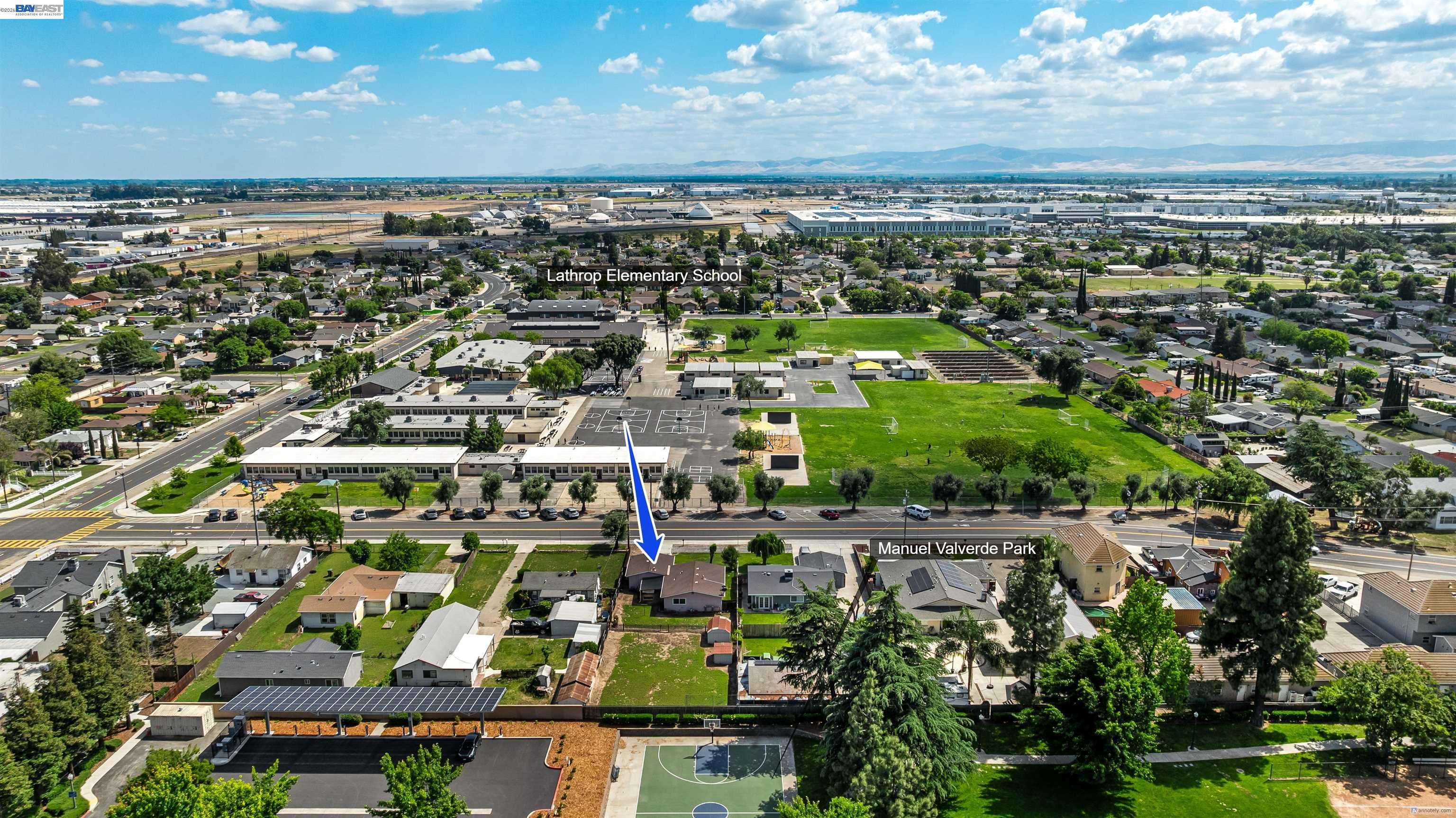 953 Thomsen Road Lathrop, CA 95330 - Photo 46 of 49 an aerial view of multiple house