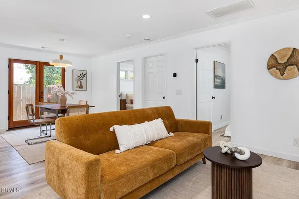 $1,649,000 | 958-966 East Orange Grove Boulevard, Pasadena, CA 91104