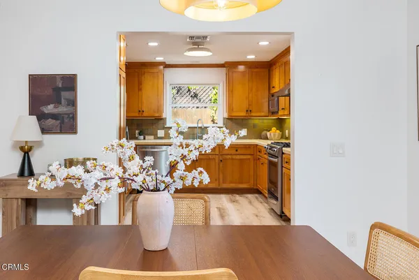 $1,649,000 | 958-966 East Orange Grove Boulevard, Pasadena, CA 91104