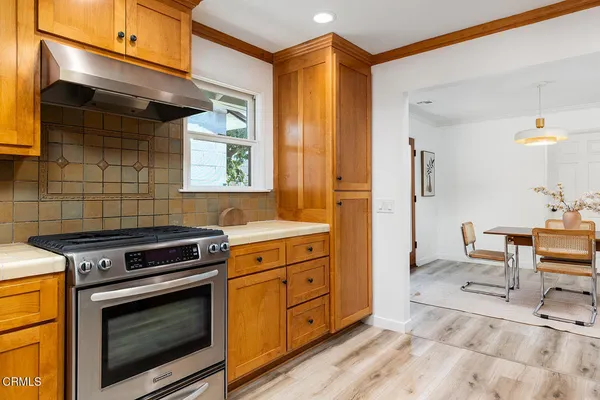 $1,649,000 | 958-966 East Orange Grove Boulevard, Pasadena, CA 91104