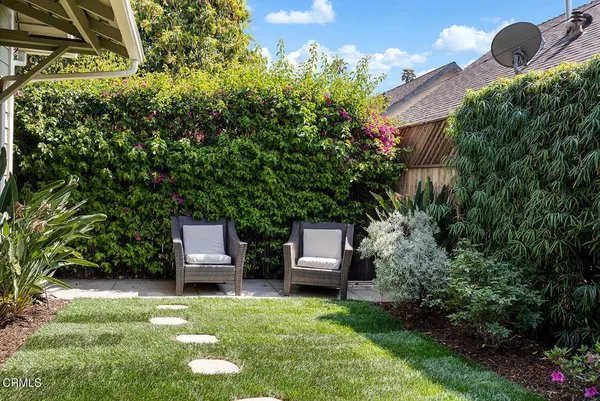 $1,649,000 | 958-966 East Orange Grove Boulevard, Pasadena, CA 91104