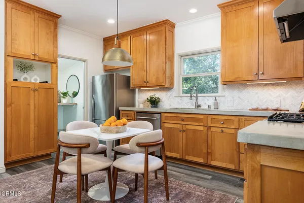 $1,649,000 | 958-966 East Orange Grove Boulevard, Pasadena, CA 91104