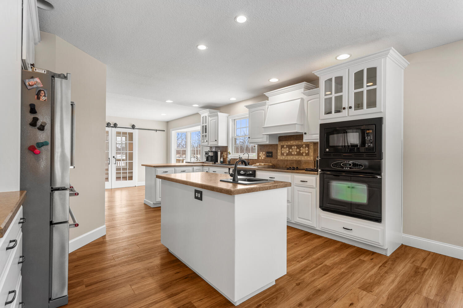 5210 Hammer Place Decatur, IL 62521 - Photo 14 of 46