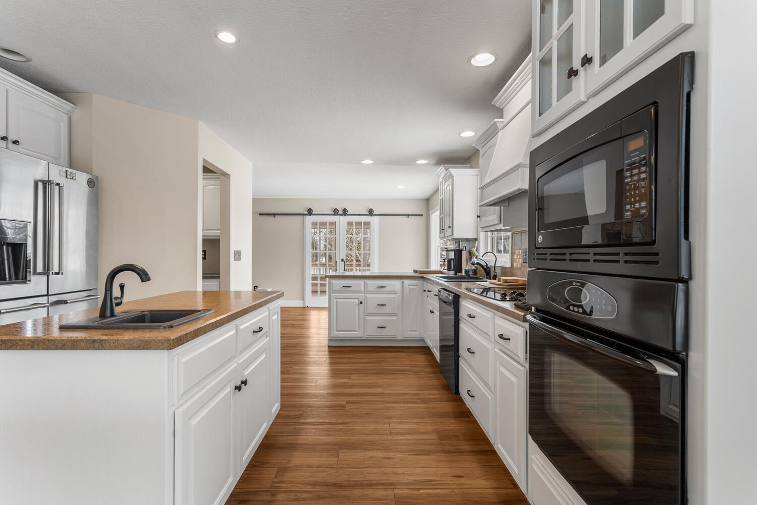 5210 Hammer Place Decatur, IL 62521 - Photo 15 of 46