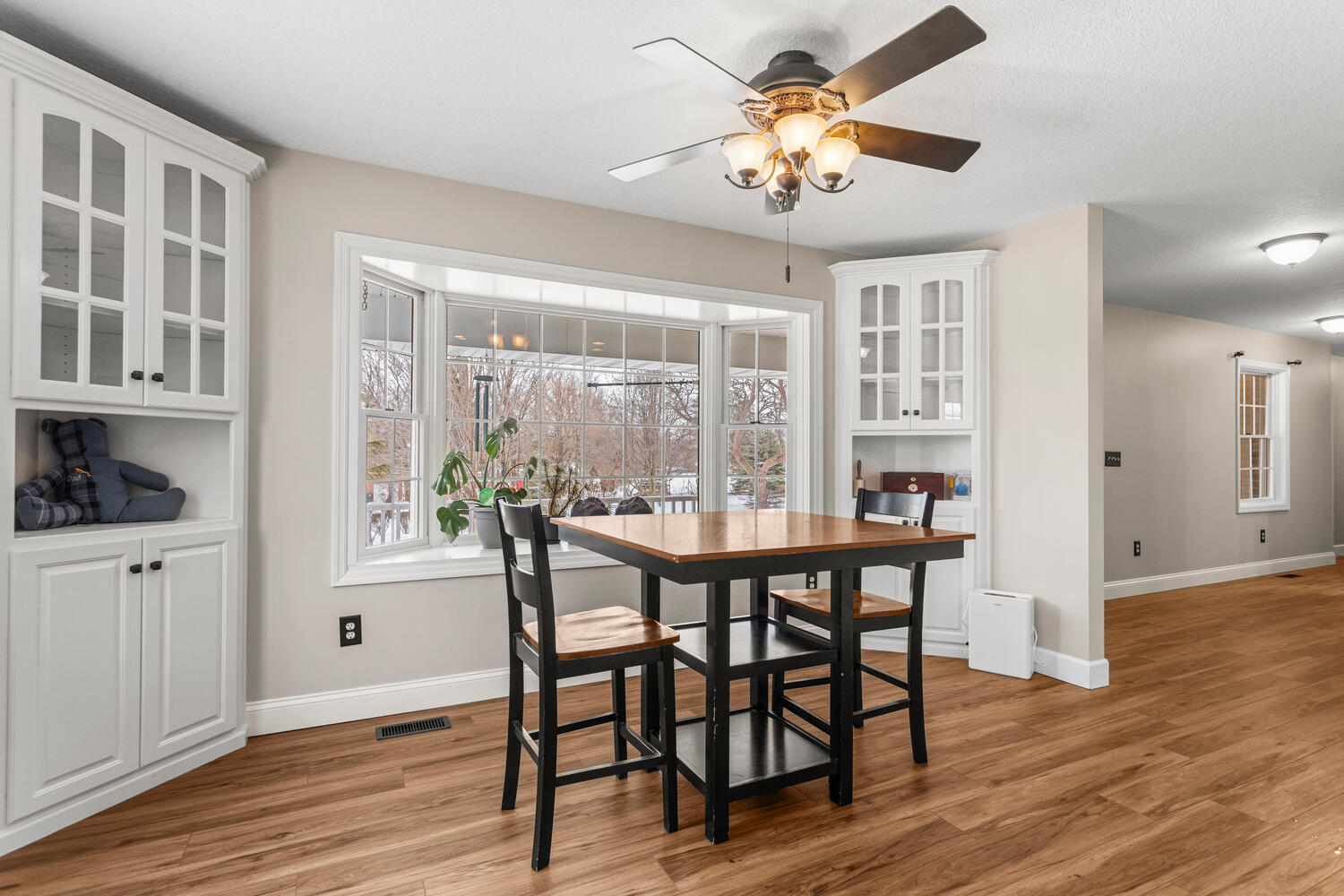 5210 Hammer Place Decatur, IL 62521 - Photo 17 of 46