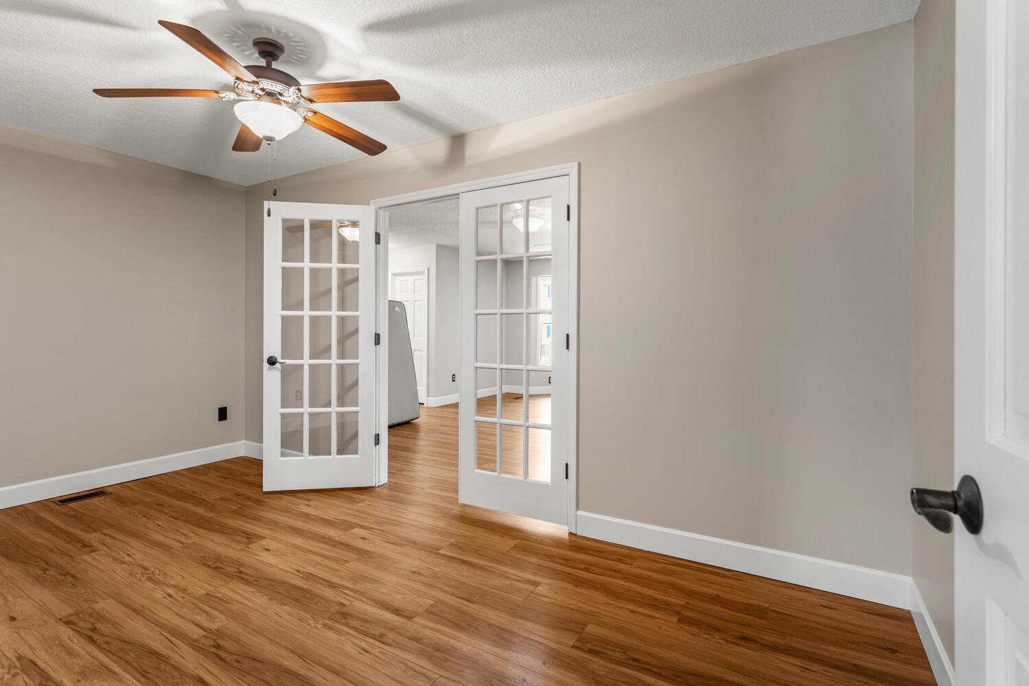 5210 Hammer Place Decatur, IL 62521 - Photo 21 of 46