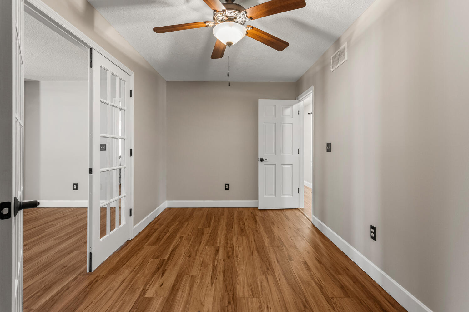 5210 Hammer Place Decatur, IL 62521 - Photo 22 of 46