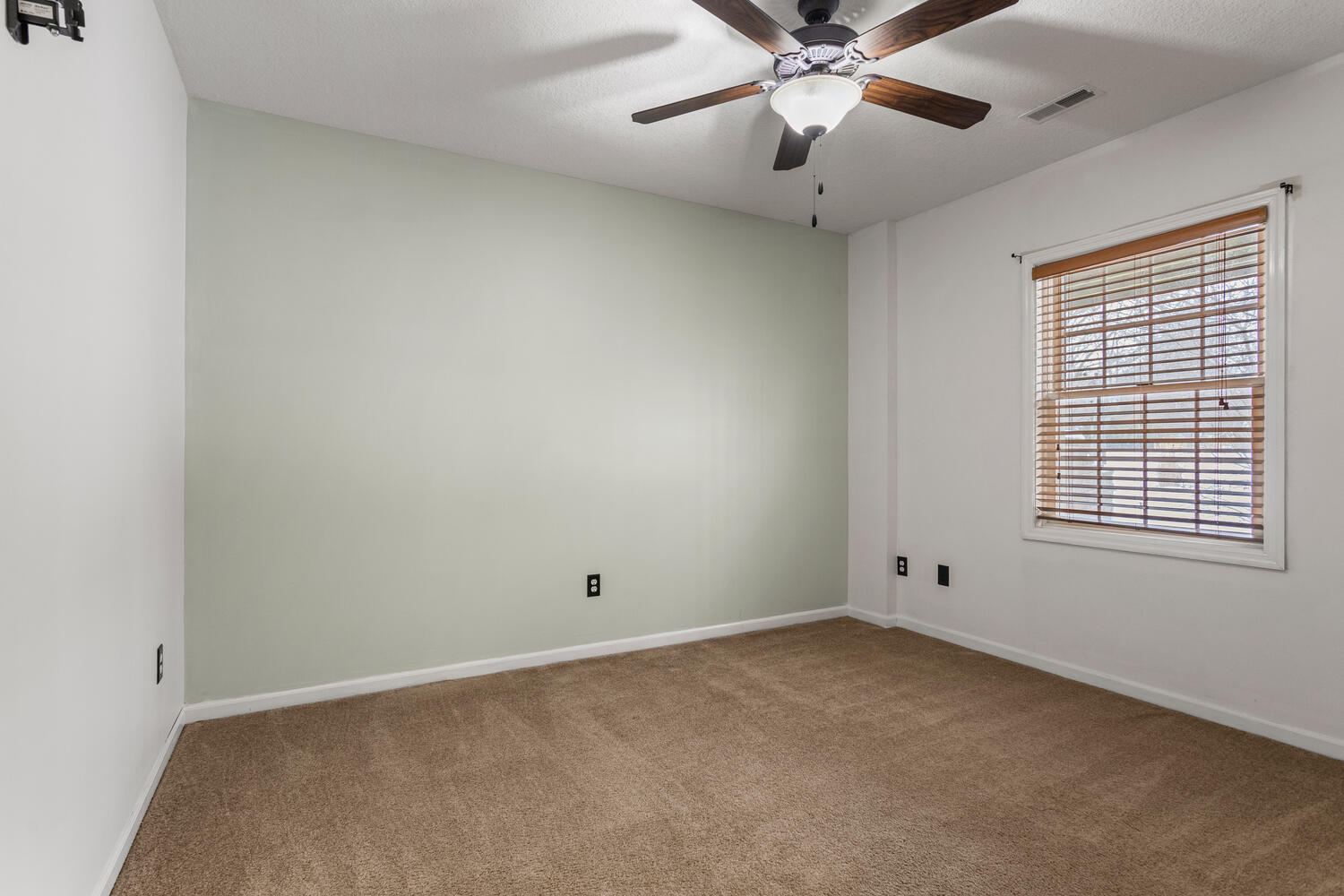 5210 Hammer Place Decatur, IL 62521 - Photo 34 of 46