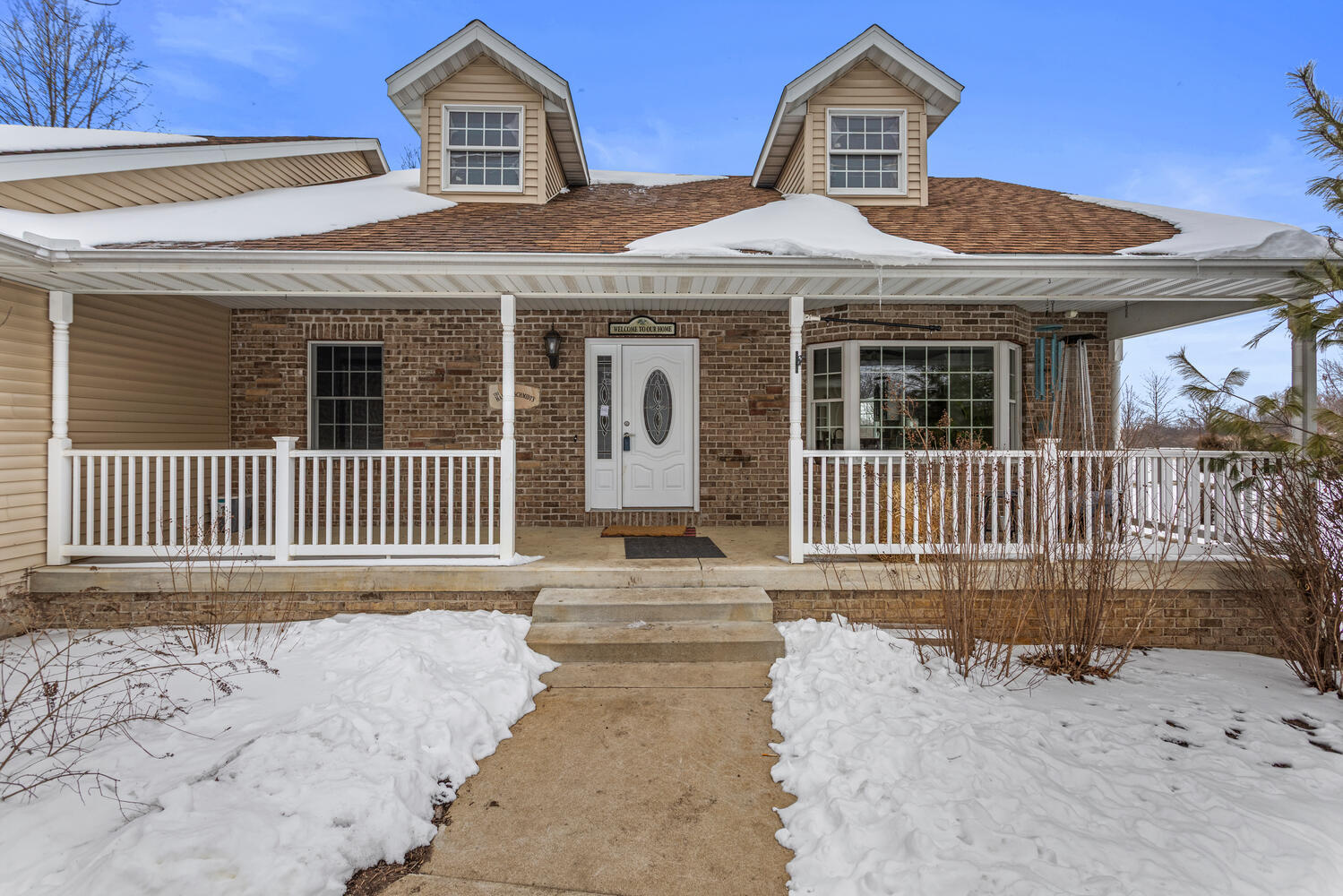 5210 Hammer Place Decatur, IL 62521 - Photo 4 of 46