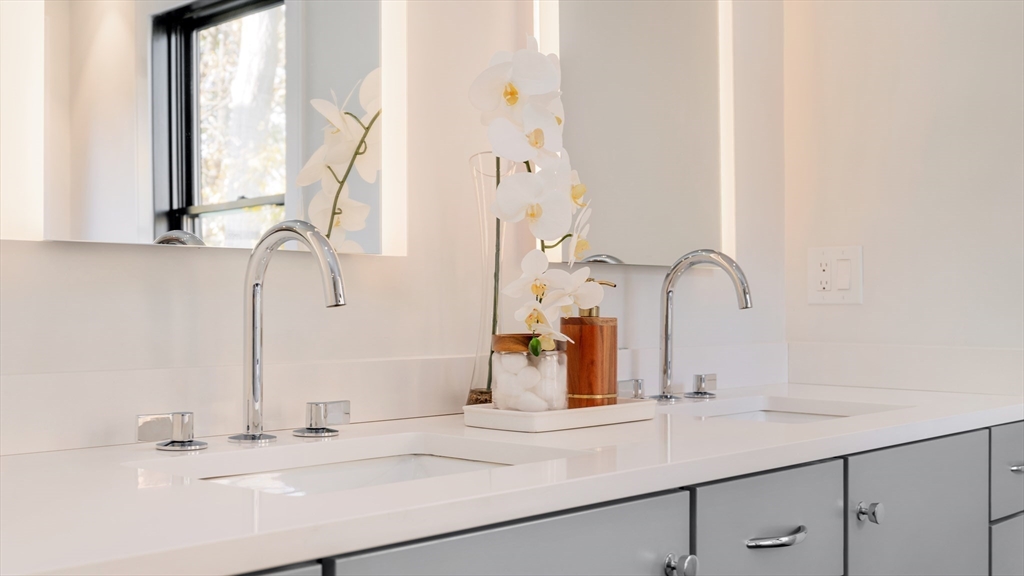 178 Harvard Circle, Unit 178 Newton, MA 02460 - Photo 34 of 41