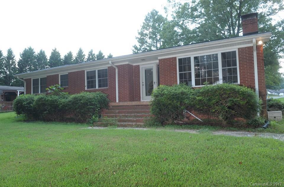 7135 Pop Basinger Road Salisbury, NC 28146 - Photo 3 of 23 a view of front of a house with a yard