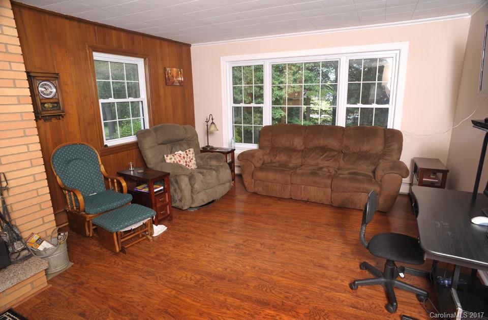7135 Pop Basinger Road Salisbury, NC 28146 - Photo 4 of 23 a living room with furniture and a window
