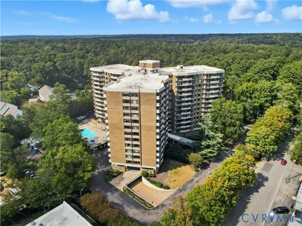 $320,000 | 2956 Hathaway Road, Unit U102, Richmond, VA 23225