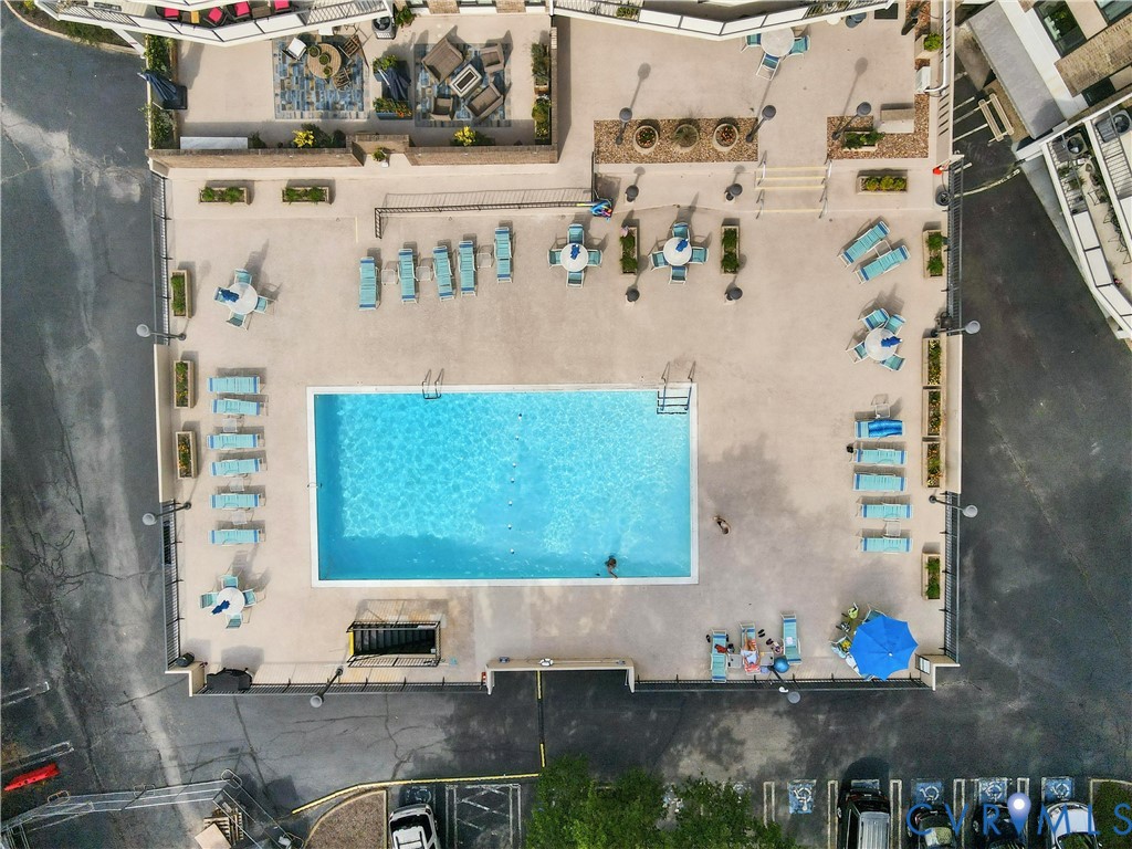 2956 Hathaway Road, Unit U102 Richmond, VA 23225 - Photo 31 of 37 Bird's eye view of a pool