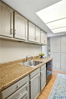 $320,000 | 2956 Hathaway Road, Unit U102, Richmond, VA 23225