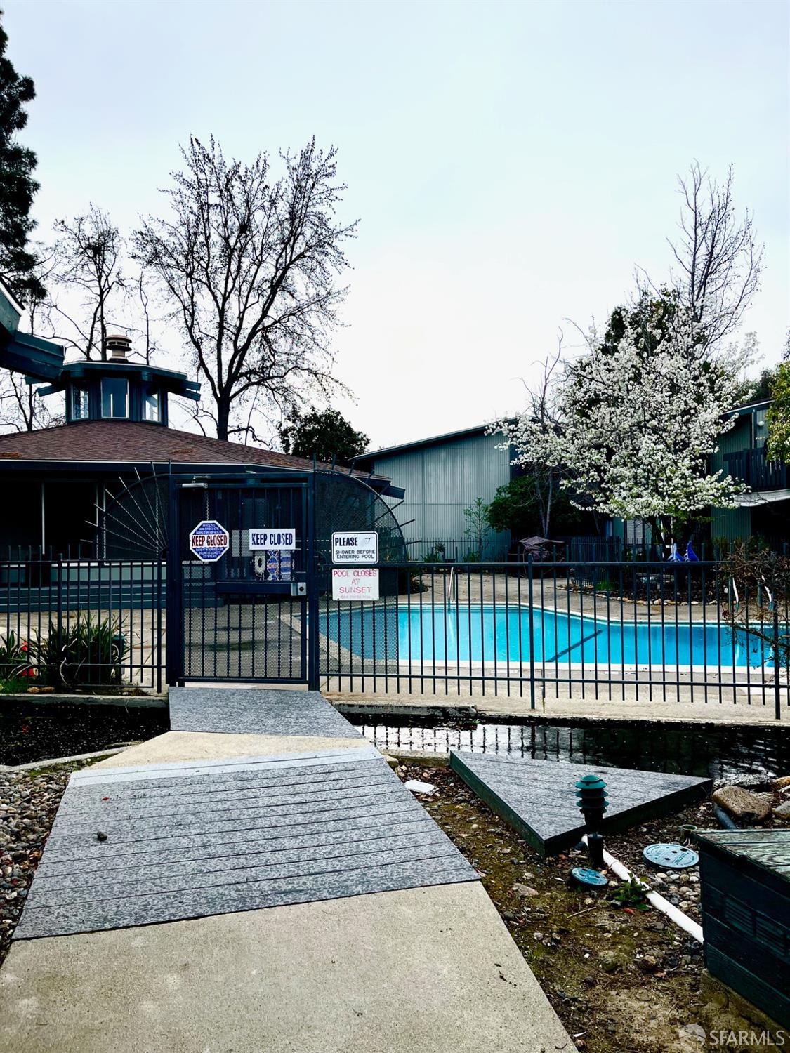1036 Oak Grove Road, Unit 23 Concord, CA 94518 - Photo 7 of 14