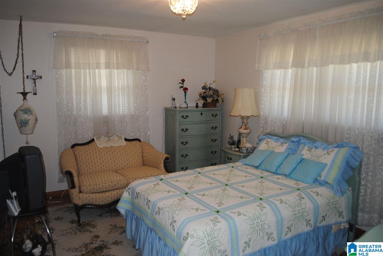 817 Goldwire Way Southwest Birmingham, AL 35211 - Photo 14 of 21 Gallery Image 14
