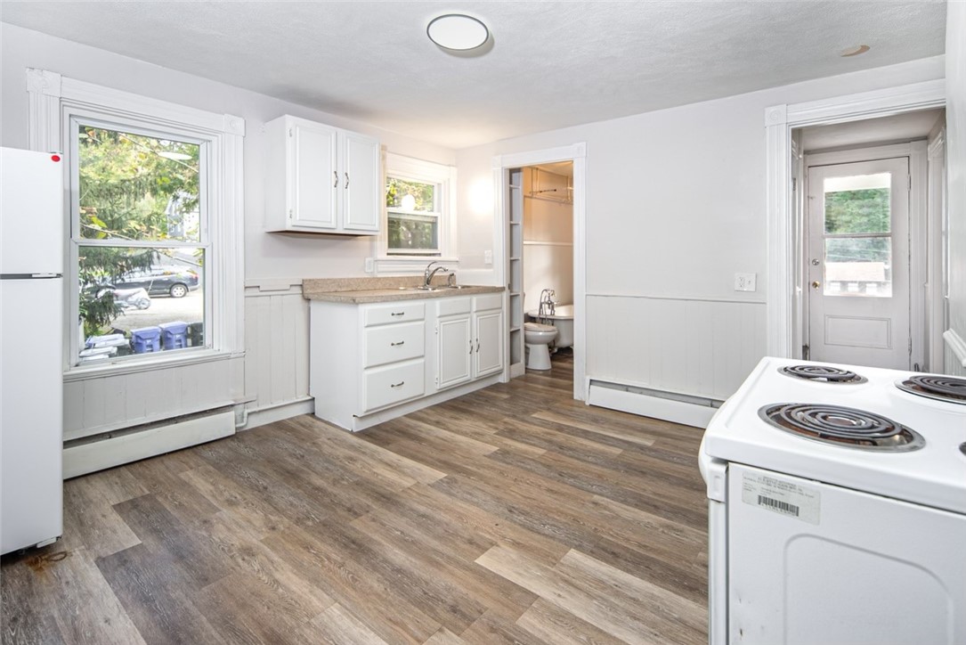 29 Spring Street West Warwick, RI 02893 - Photo 2 of 19