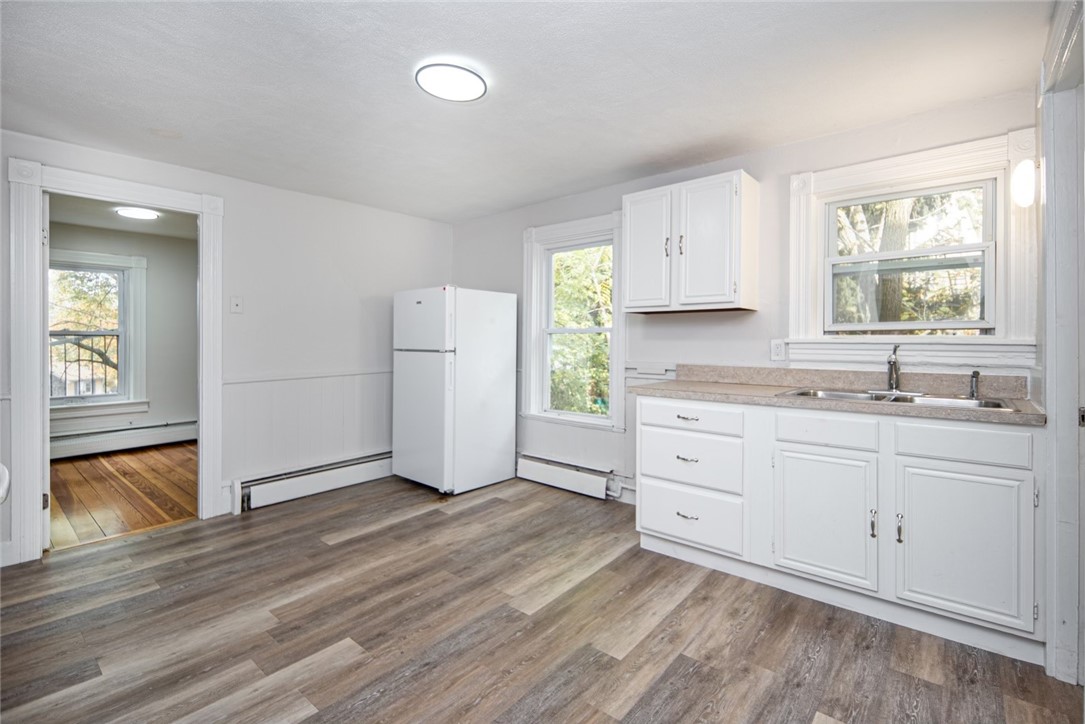 29 Spring Street West Warwick, RI 02893 - Photo 4 of 19