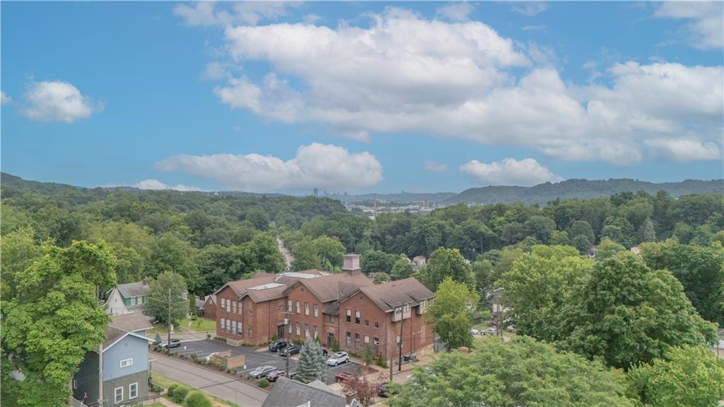 10 Walnut Street, Unit 6 Pittsburgh, PA 15202 - Photo 4 of 35 an aerial view of a city