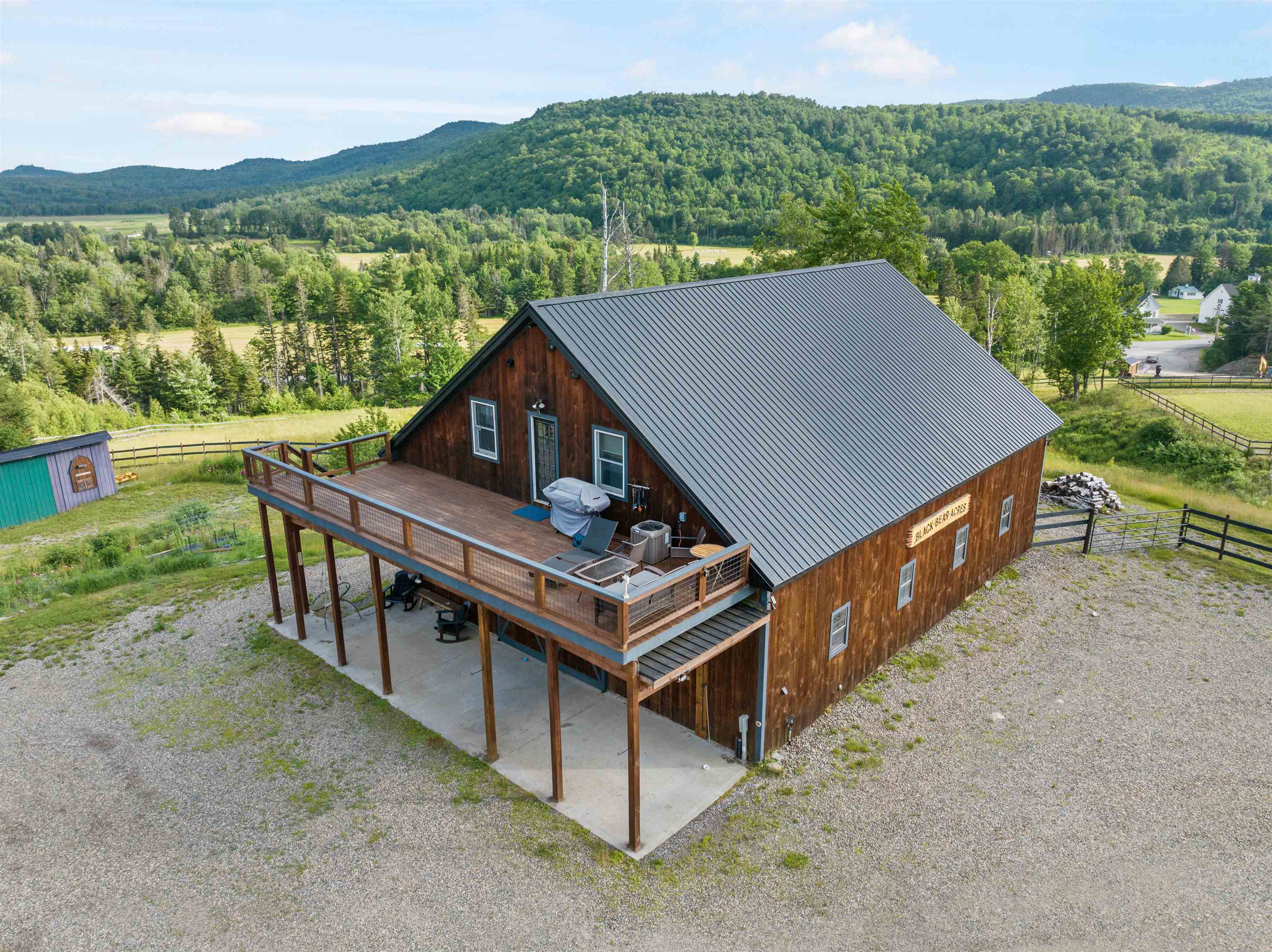 22 Mackenna Way Errol, NH 03579 - Photo 1 of 58 Gallery Image 1