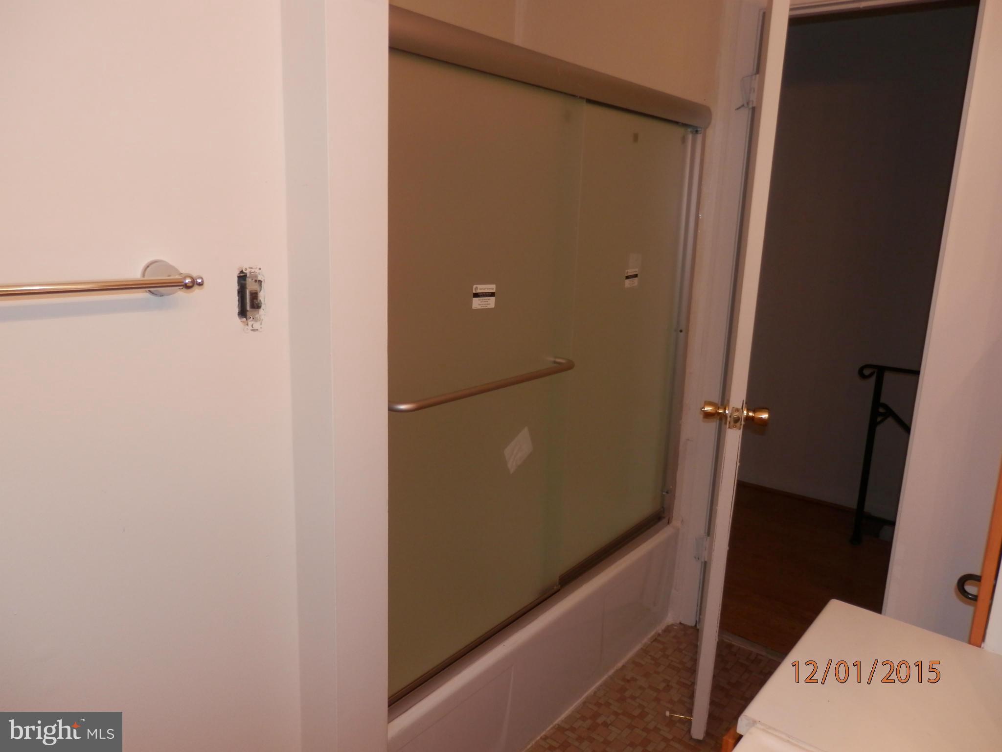 12914 Claxton Drive Laurel, MD 20708 - Photo 25 of 30 Bath