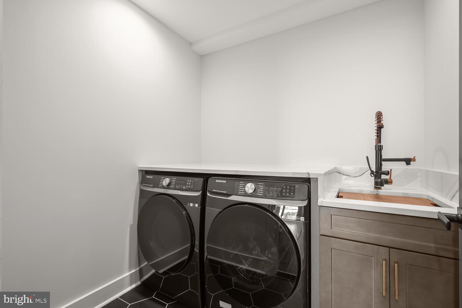 15775 Frederick Road Woodbine, MD 21797 - Photo 54 of 95 Bedroom Level Laundry Room