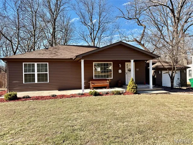 $229,900 | 811 Taylor Avenue, Farmington, MO 63640