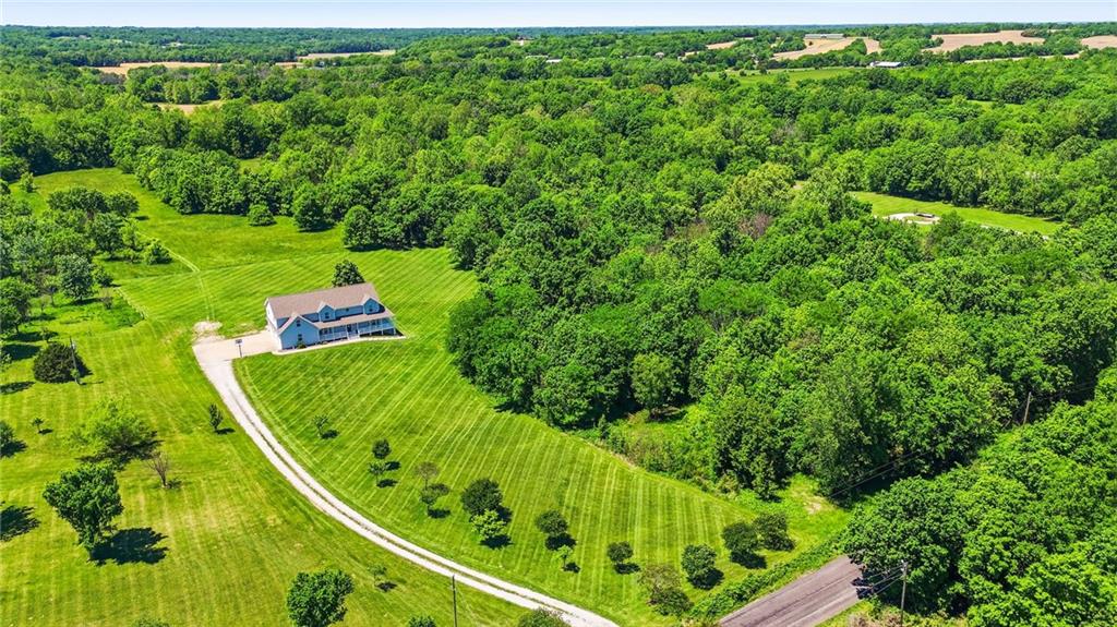 11310 South Hunt Road Lone Jack, MO 64070 - Photo 5 of 71