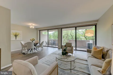 $349,900 | 4141 North Henderson Road, Unit 217, Arlington, VA 22203