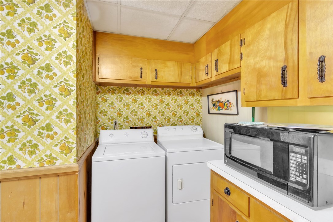 491 City Lake Road Pickens, SC 29671 - Photo 29 of 32 This functional utility space provides practical convenience for everyday living.