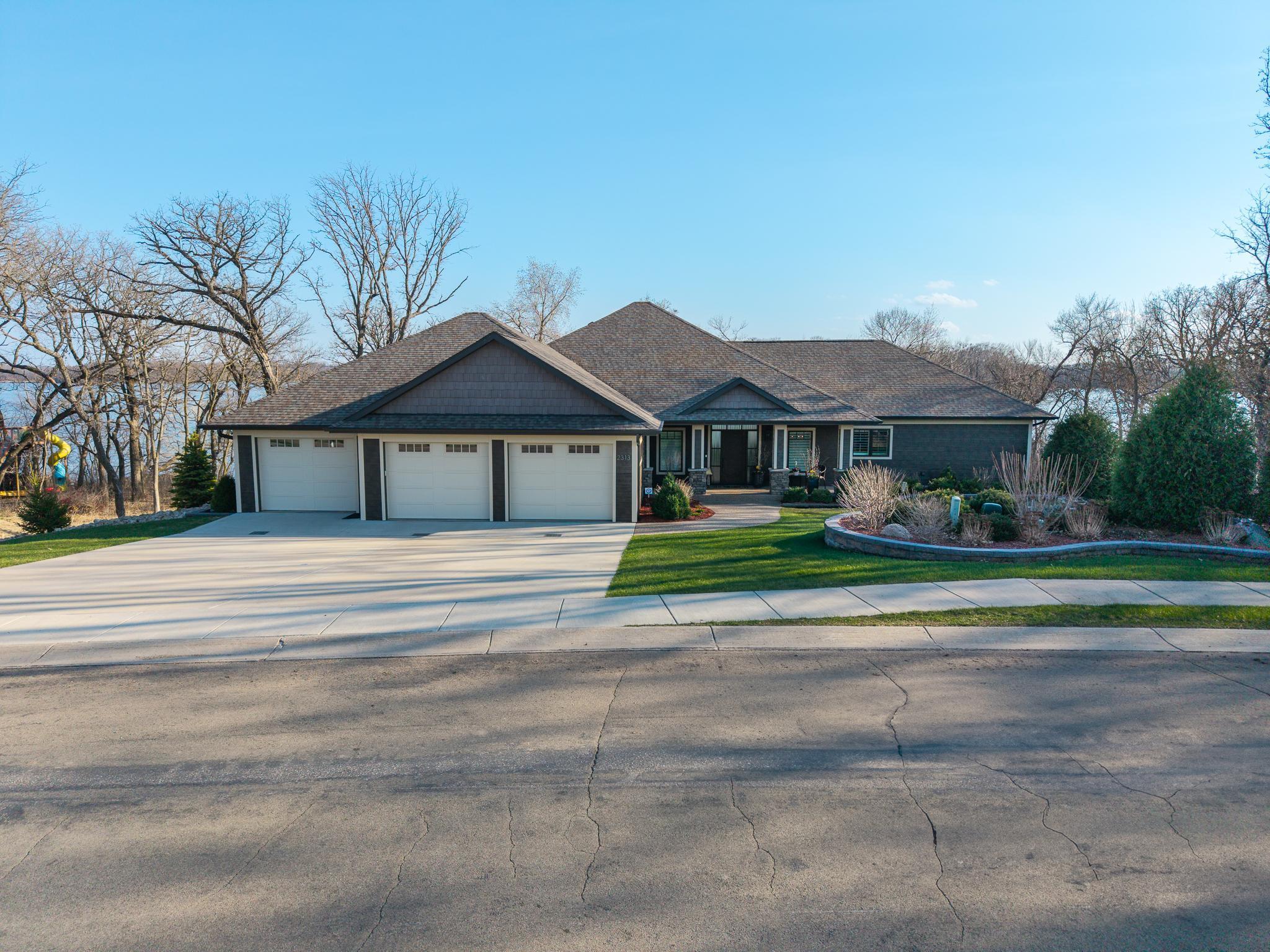 2313 West 9th Street Albert Lea, MN 56007 - Photo 2 of 83