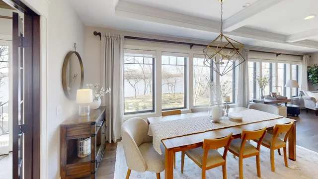 $999,900 | 2313 West 9th Street, Albert Lea, MN 56007