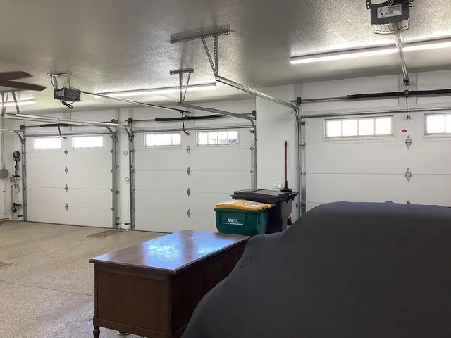 $999,900 | 2313 West 9th Street, Albert Lea, MN 56007