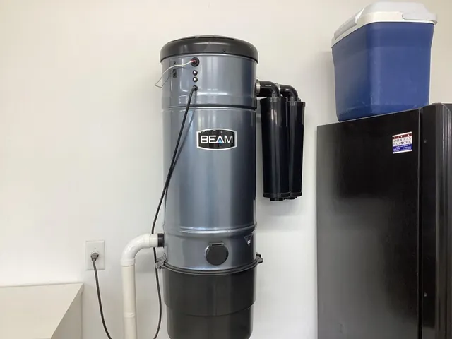 $999,900 | 2313 West 9th Street, Albert Lea, MN 56007