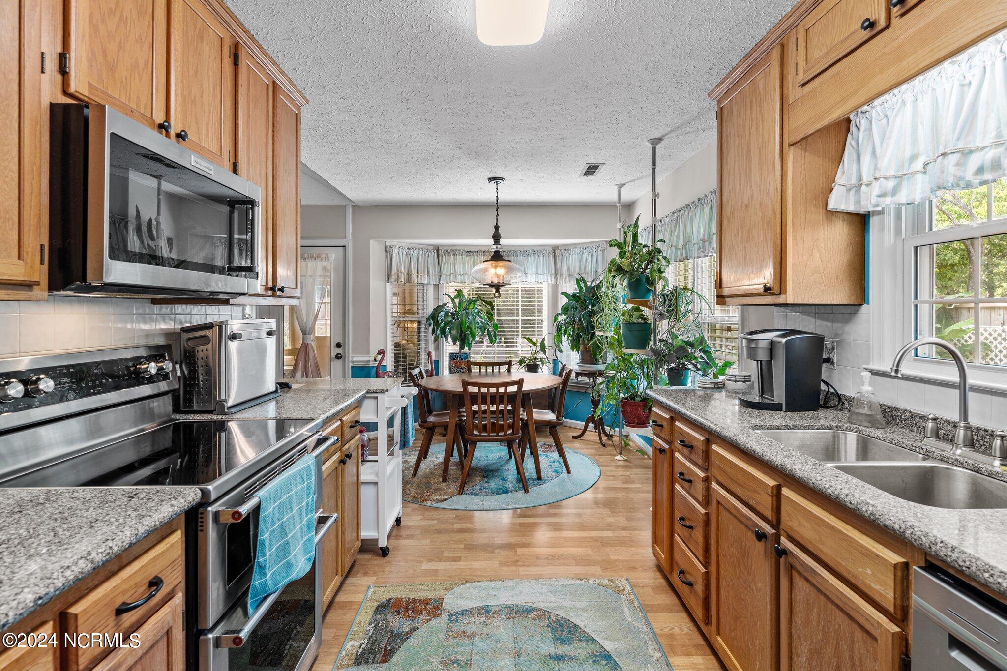 301 Wiregrass Road Wilmington, NC 28405 - Photo 15 of 47 16-web-or-mls-BTS03990