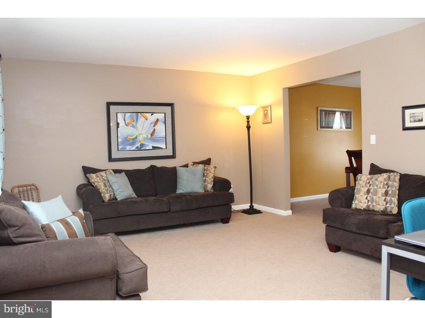 4471 Green Tree Road Reading, PA 19606 - Photo 2 of 25 Gallery Image 2