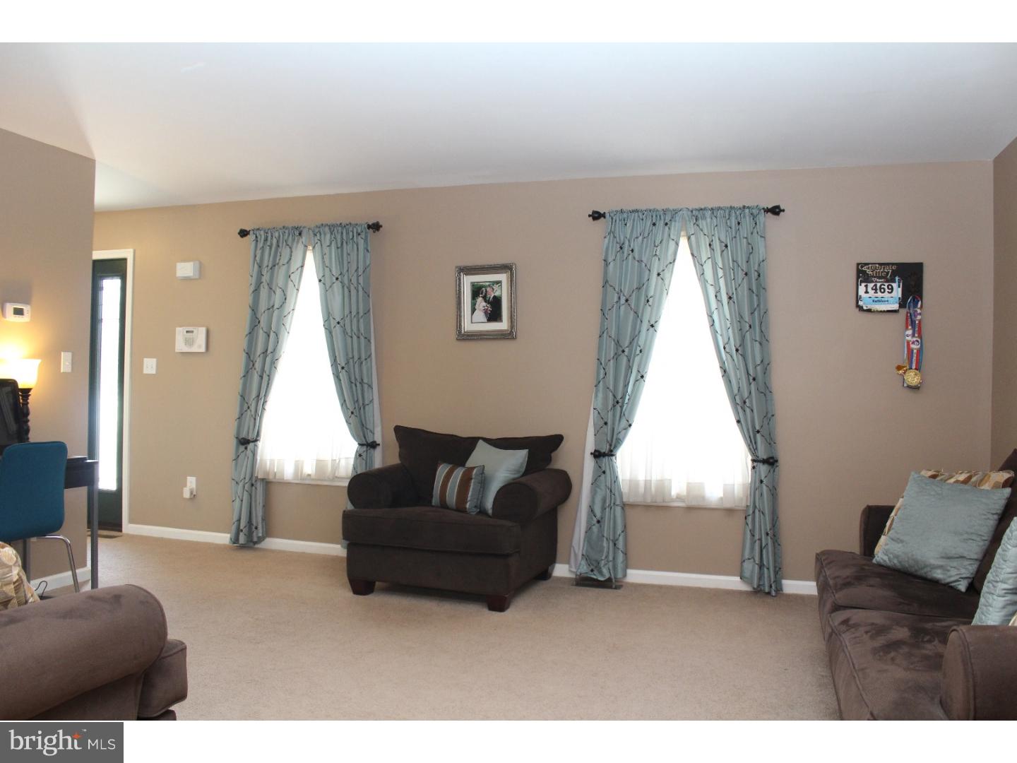 4471 Green Tree Road Reading, PA 19606 - Photo 3 of 25 Gallery Image 3