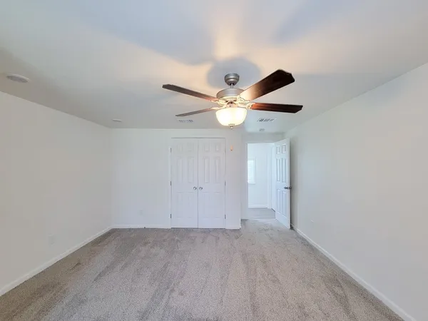 $1,750 | 413 South Market Street, Brazoria, TX 77422