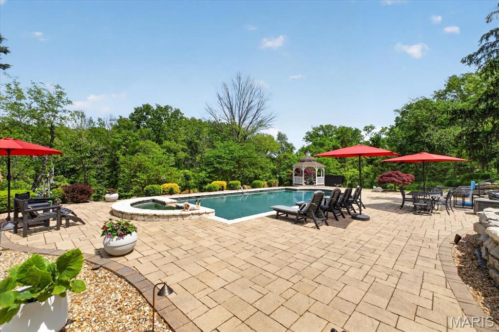 2849 Erb Road St. Louis, MO 63129 - Photo 55 of 77