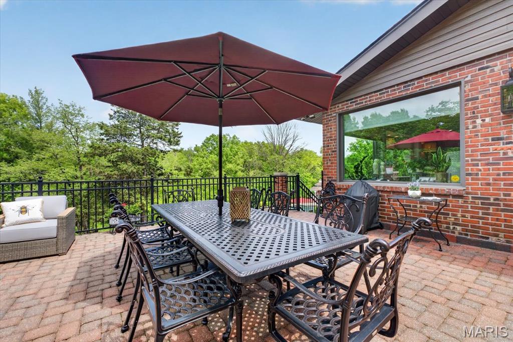 2849 Erb Road St. Louis, MO 63129 - Photo 64 of 77