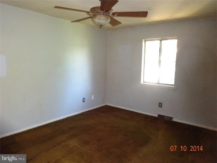 13009 Townsend Road, Unit L2 Philadelphia, PA 19154 - Photo 8 of 9 Bedroom