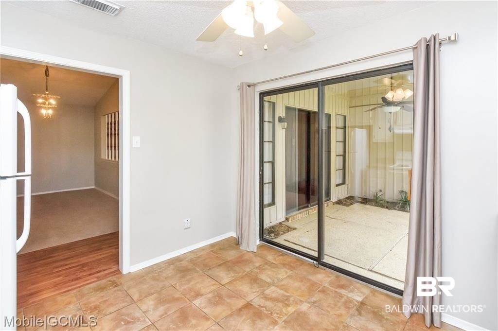 5736 Green Tree Road Mobile, AL 36609 - Photo 10 of 32
