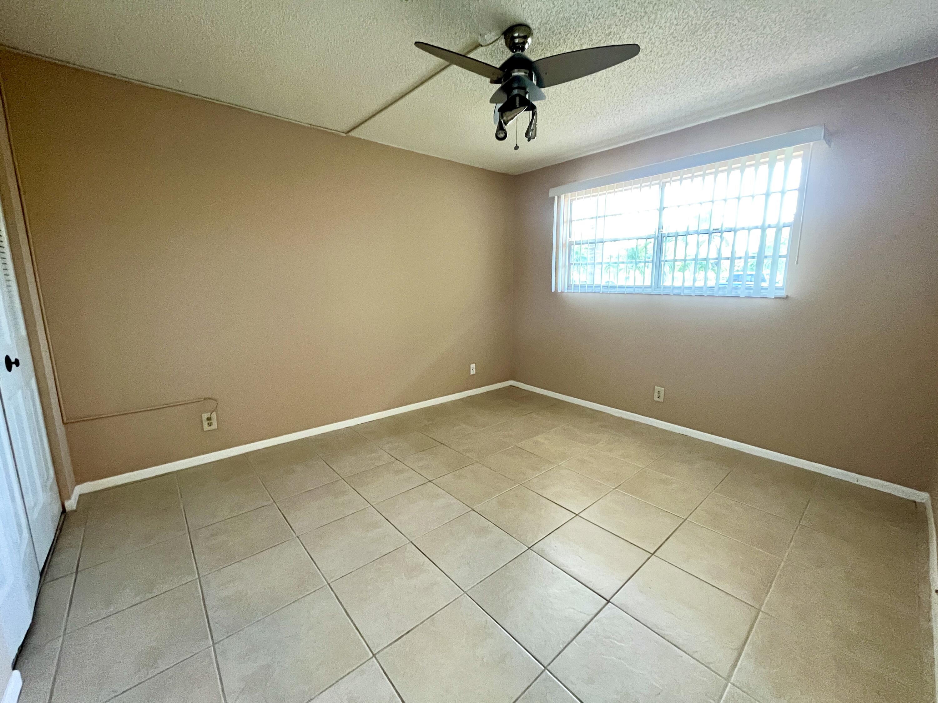 2500 Fiore Way, Unit 1110 Delray Beach, FL 33445 - Photo 12 of 21 IMG_2978