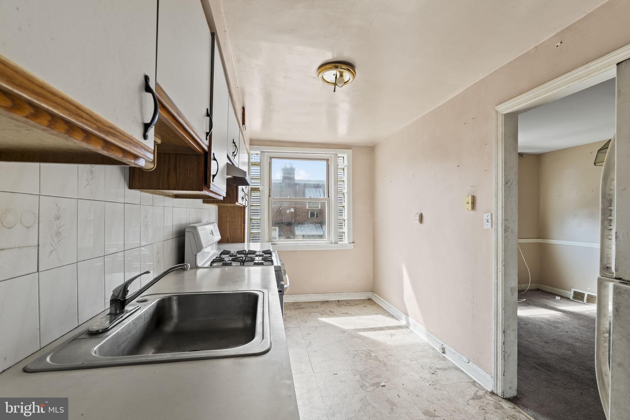 7424 Ruskin Road Philadelphia, PA 19151 - Photo 2 of 25 Gallery Image 2
