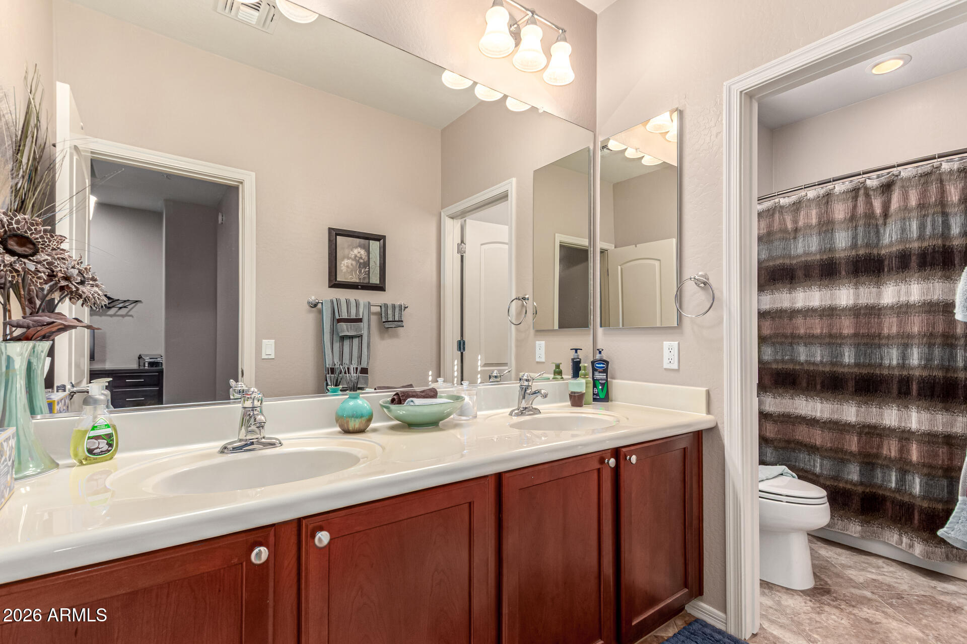 28826 North 20th Lane Phoenix, AZ 85085 - Photo 25 of 81 25 Bathroom 2