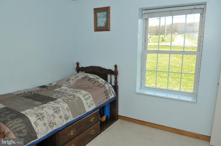 3709 Garfield Road Smithsburg, MD 21783 - Photo 23 of 25 Bedroom