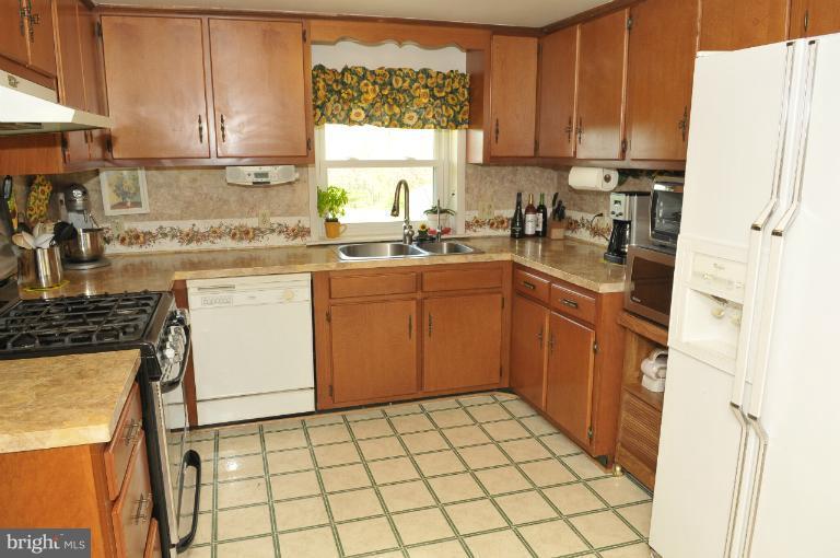 3709 Garfield Road Smithsburg, MD 21783 - Photo 10 of 25 Kitchen