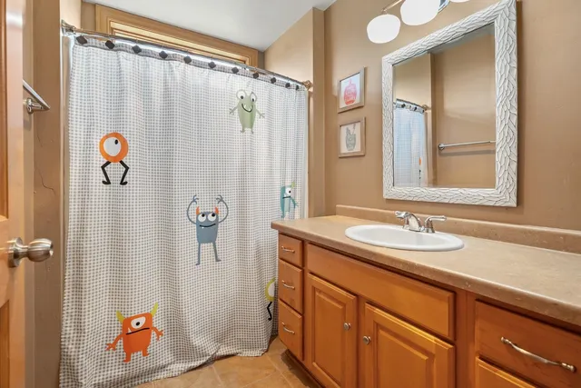 $429,900 | 478 Falcon Drive, Pulaski, WI 54162