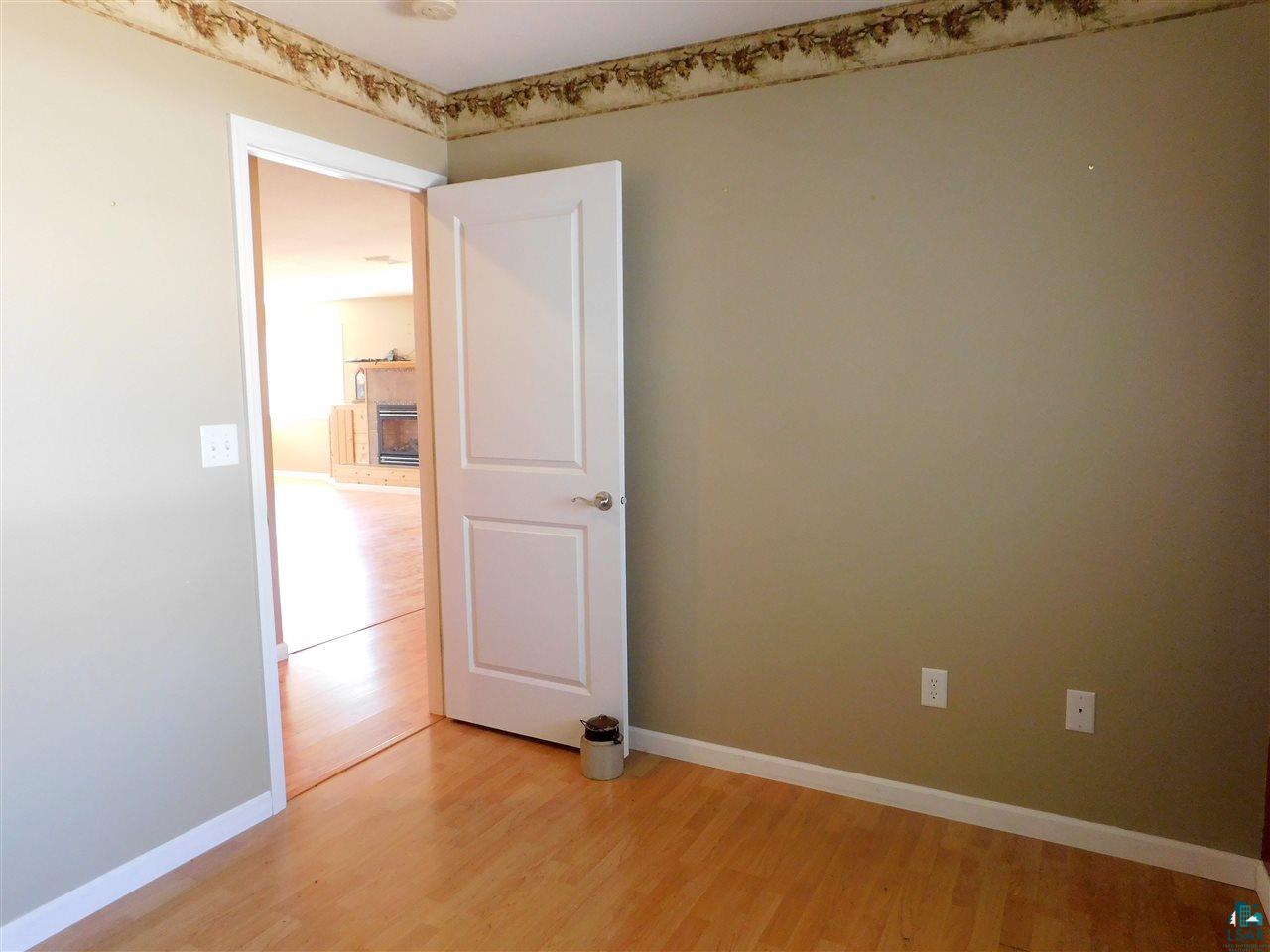 6205 County Rd A Superior, WI 54880 - Photo 14 of 41 Gallery Image 14
